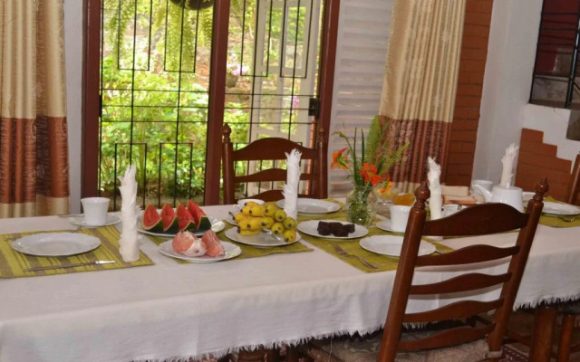 Sujatha's Homestay Residence