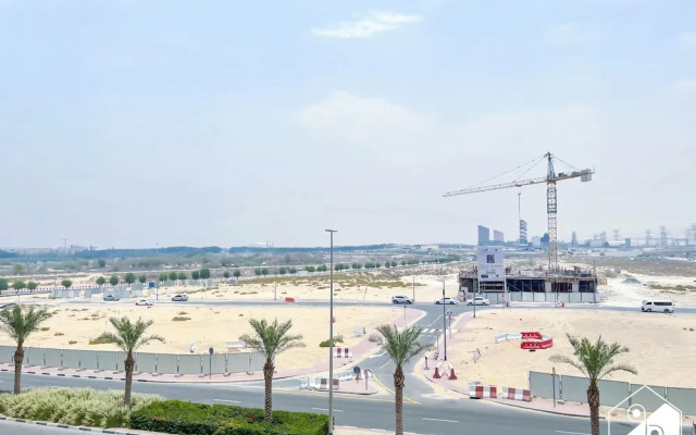 Bright 2bed Family Home: Pool, Gym & Kids Play