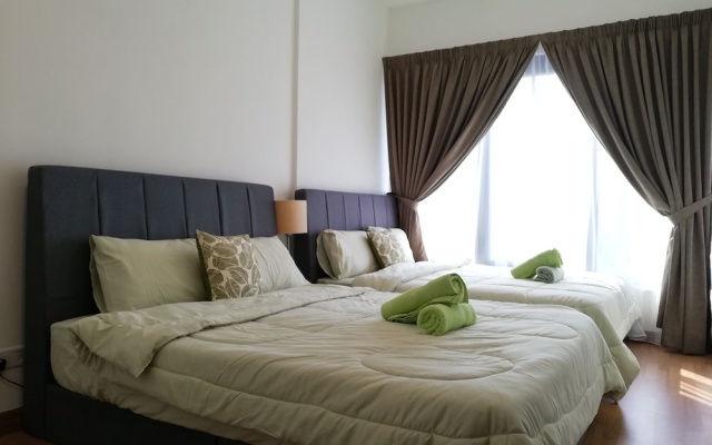 Summertime 218 Macalister Suite @ Georgetown – Guest Rooms – George Town