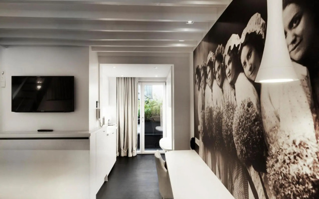 Hotel Harmony