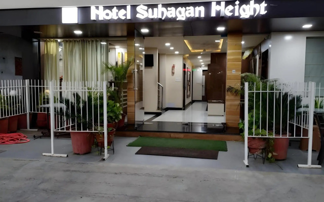 Oyo 28683 Hotel Suhagan Heights