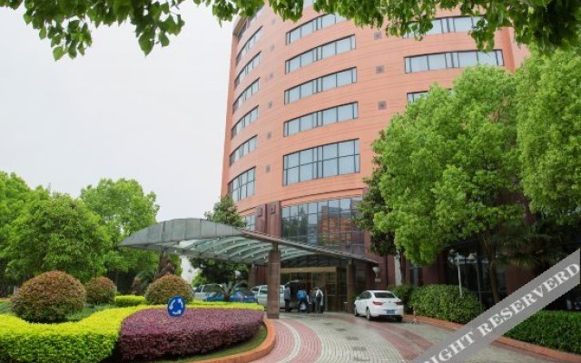 Qingpu Hotel