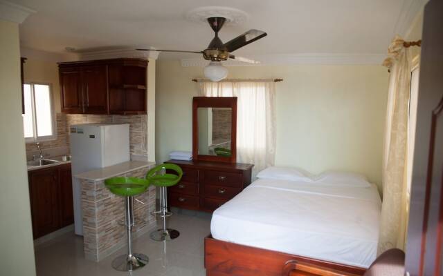 "charming Studio With Kitchen Close to Sirena San Isidro - Las Americas Airport"