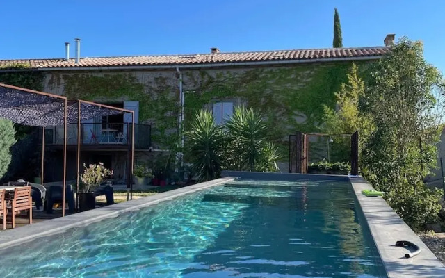 Les Grands Cyprès - chambres d'hôtes, bed and breakfast