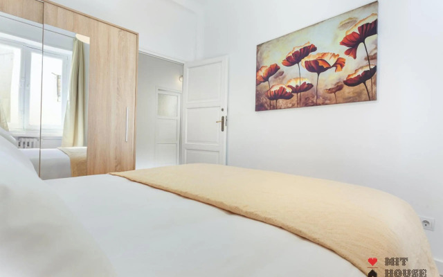 Mit House Latina En Madrid