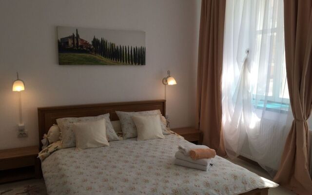 Buon Studio Sibiu, near train station and Small Square Old Town