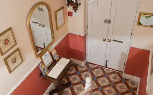 Griffin Lodge Guesthouse