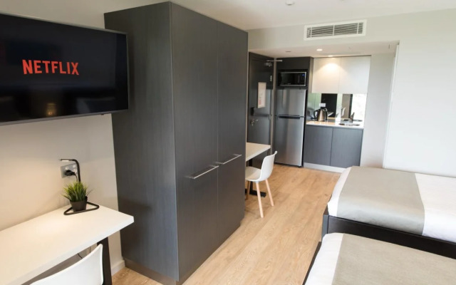 Studio 8 Residences - Adults Only