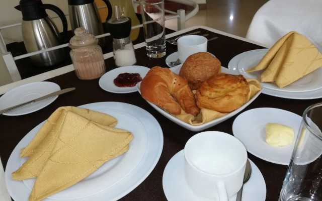 Victoria Suites Hostal