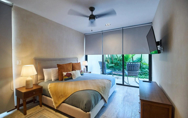 Luxury 3 Bedroom Retreat & Private Pool in Aldea Zama