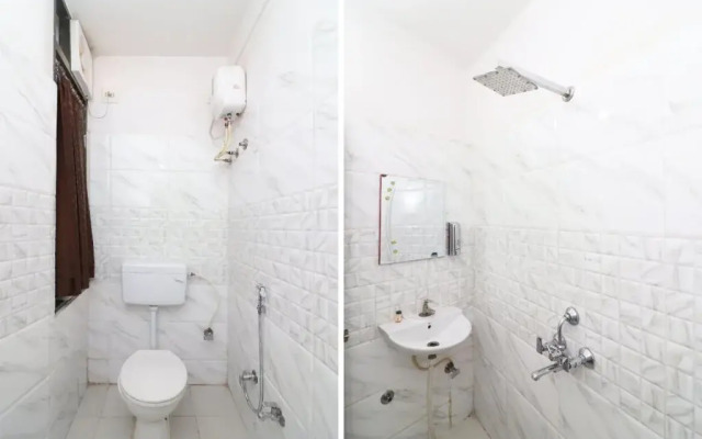 OYO 23166 Hotel Madani