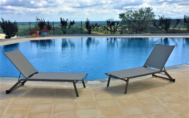 Отель Verdi Santarem