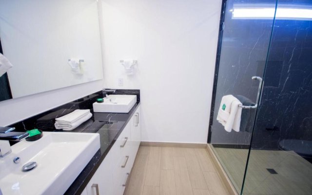 Real View Towers E706 by Casago