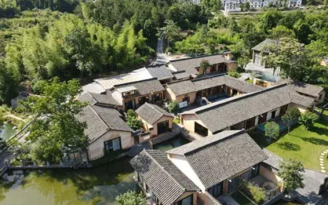Loushixiehou Guesthouse