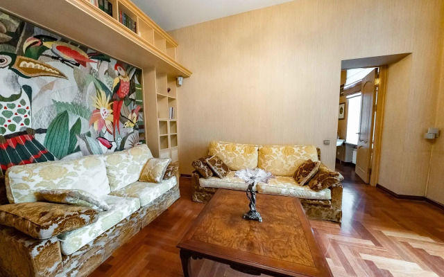 Апартаменты на улице Миллионная 23