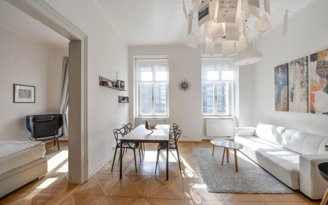 Kafka's Head Apartment