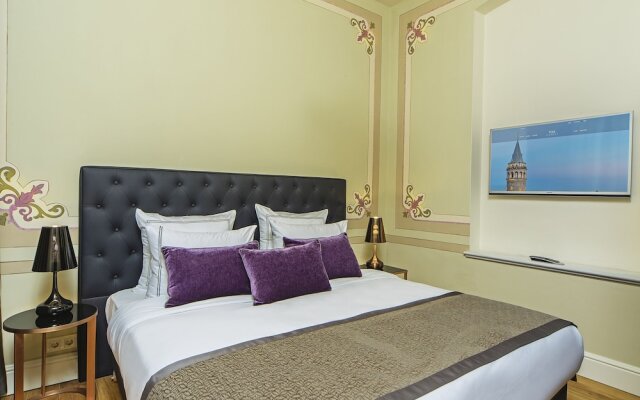 Sophisticatedly Decorated 2 Bedroom Apartment in Galata