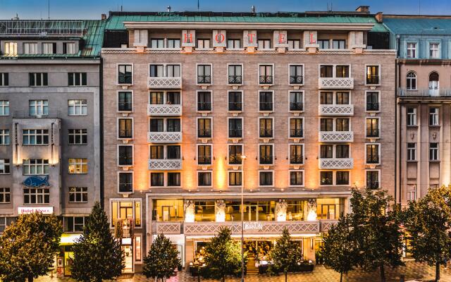 hotelImage