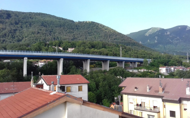 Hotel Caimo Bed-Breakfast