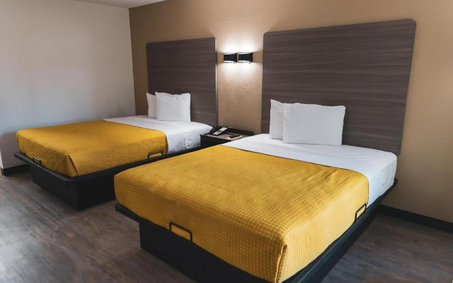 Express Inn & Suites