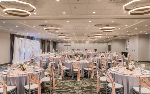 Holiday Inn Hotel & Suites Calgary South Conference Ctr