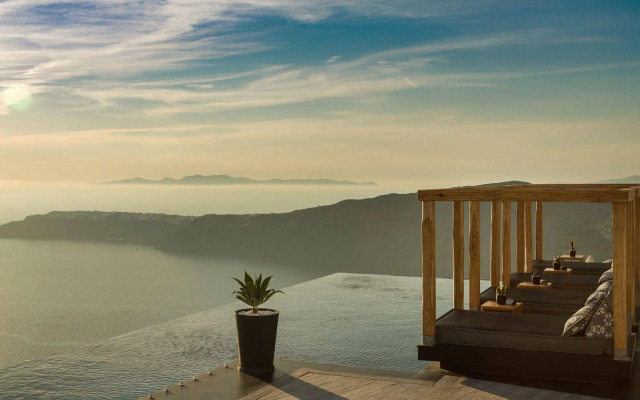 Galaxy Suites & Villas
