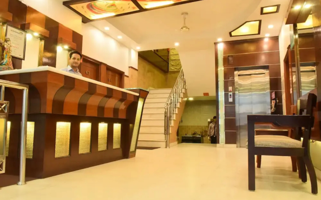 Hotel Aster Inn