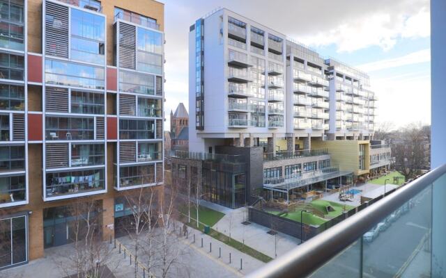 Modern 1 Bedroom Flat in Dalston