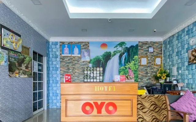 Hotel Coop by OYO Rooms