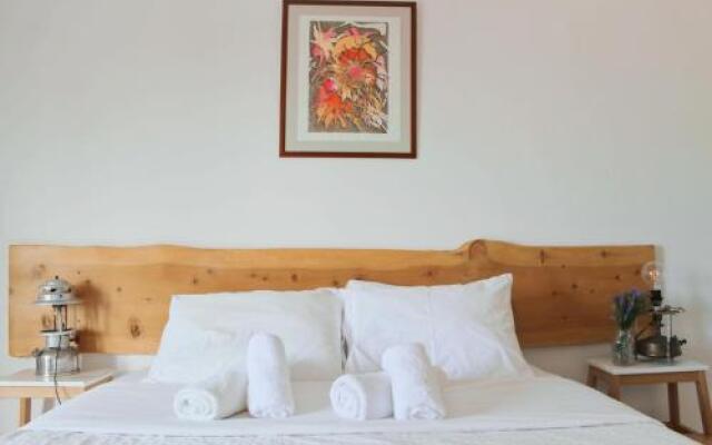 Sal da Costa Lodging