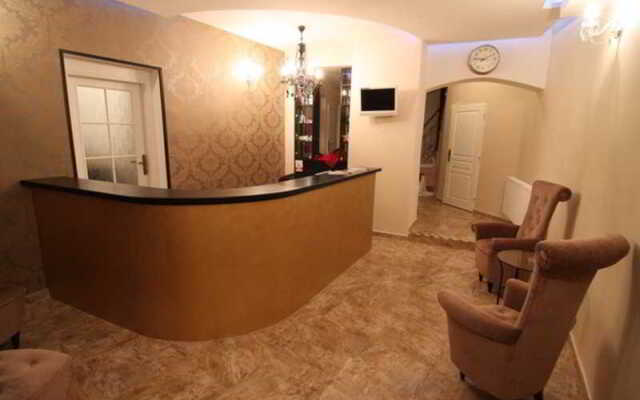 Garni Hotel VIRGO