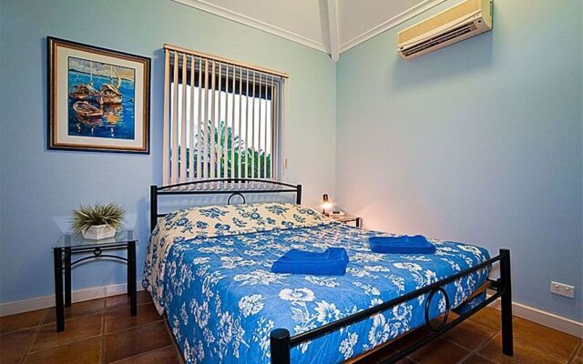 Potshot Hotel Resort