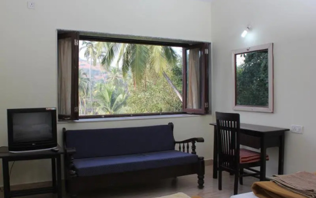 OYO 833 Hotel Prince Santosh Holiday Homes