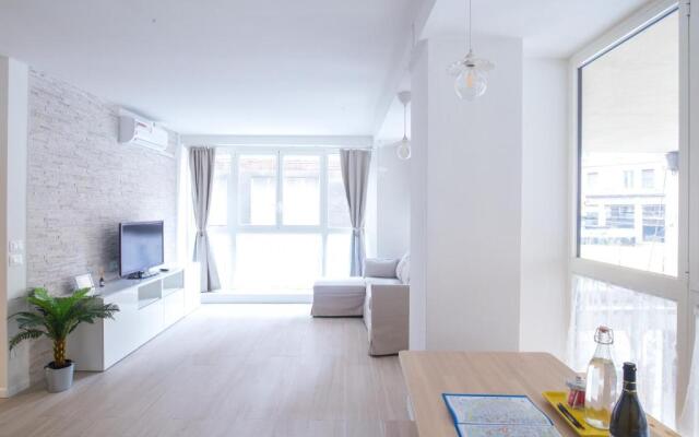 Marconi Apartments
