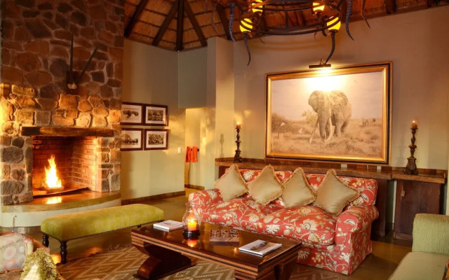 Motswiri Private Safari Lodge