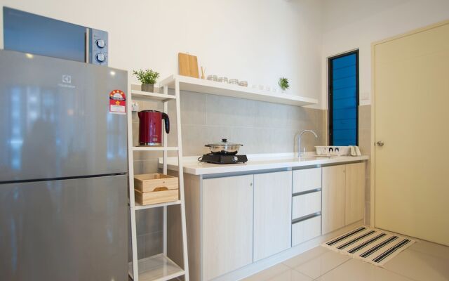 A2 LUXURY Atlantis Family Suites- Pool View-Jonker Melaka