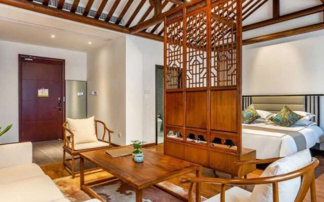 Floral Hotel Sheng Poman Courtyard
