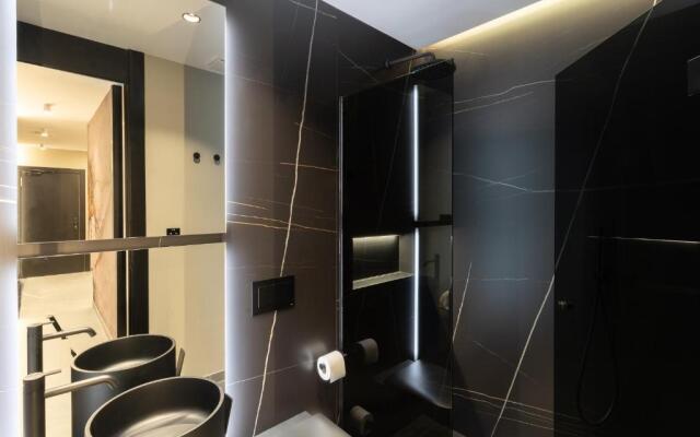 Mauro Suites