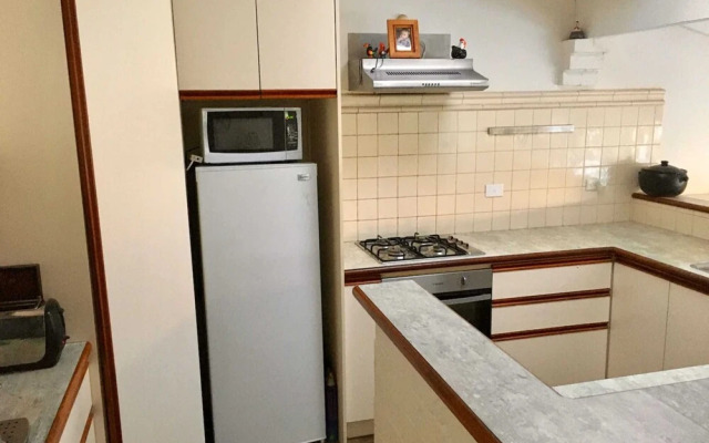 Relaxing 3 Bedroom Apartment in Perth