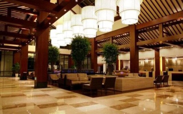 Huanxiu Resort And Spa
