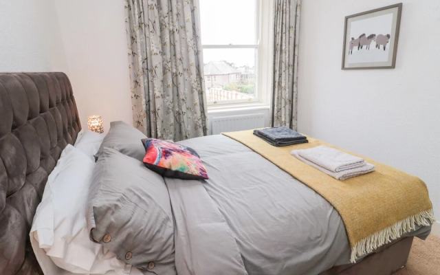 Islestone, 1 Temperance Terrace