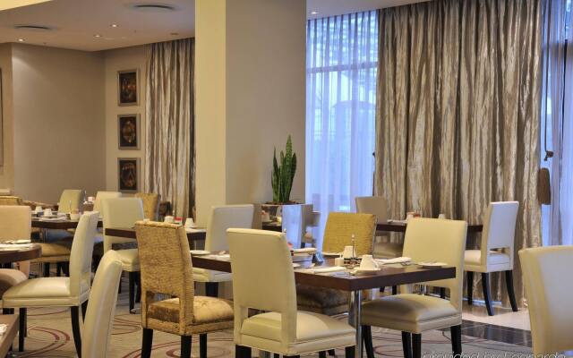 Holiday Inn Johannesburg - Rosebank by IHG