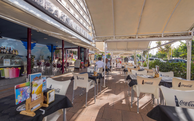 Garbi Calella Hotel
