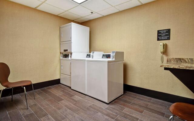Hampton Inn Auburn