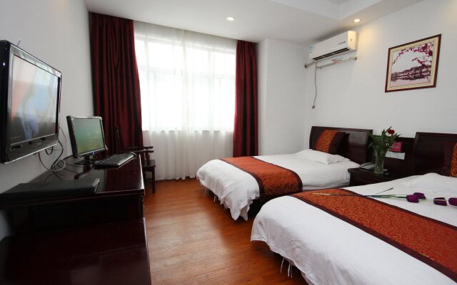 Baichuan Hotel