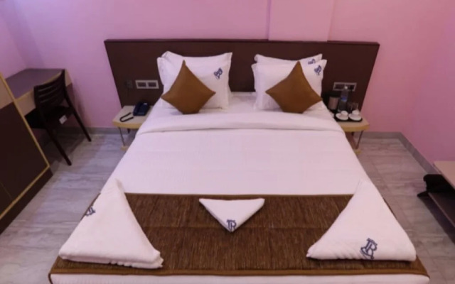 Thaneegai Residency