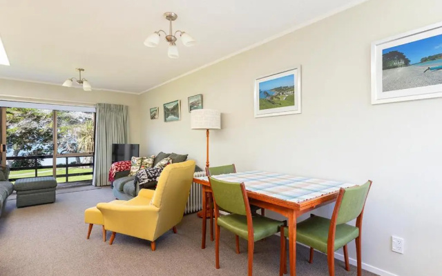 Beachside at Snells - Snells Beach Holiday Apartment