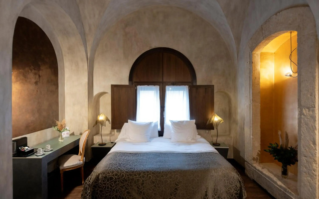 Hospes Palacio del Bailío, a Member of Design Hotels