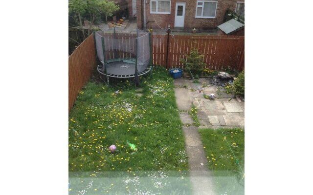 Ramsbury Avenue