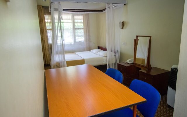 Travel Hotel